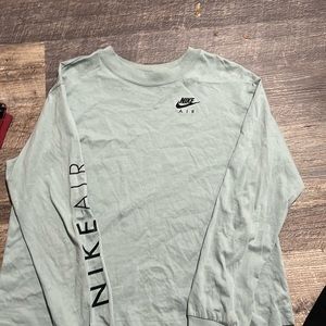 women’s small nike long sleeve
